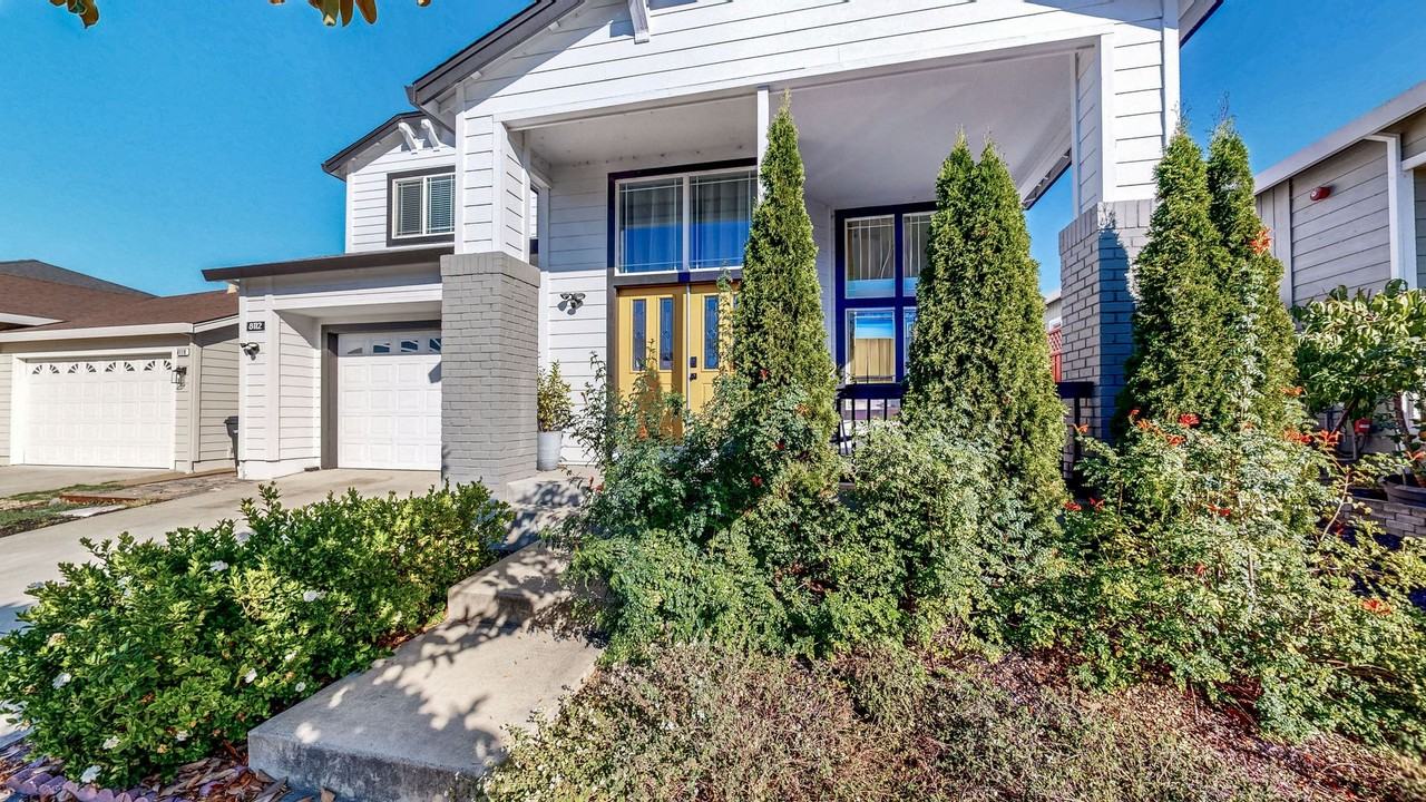 8112 Luisa Way - Photo 4 of 50