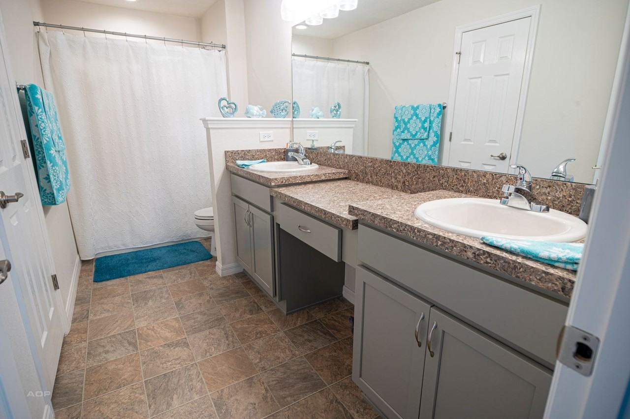 349 Marion Oaks Mnr - Photo 4 of 16