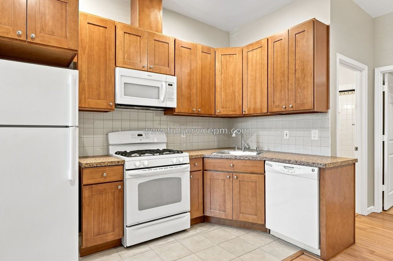 4303 Sw Myrtle St - Photo 5 of 18