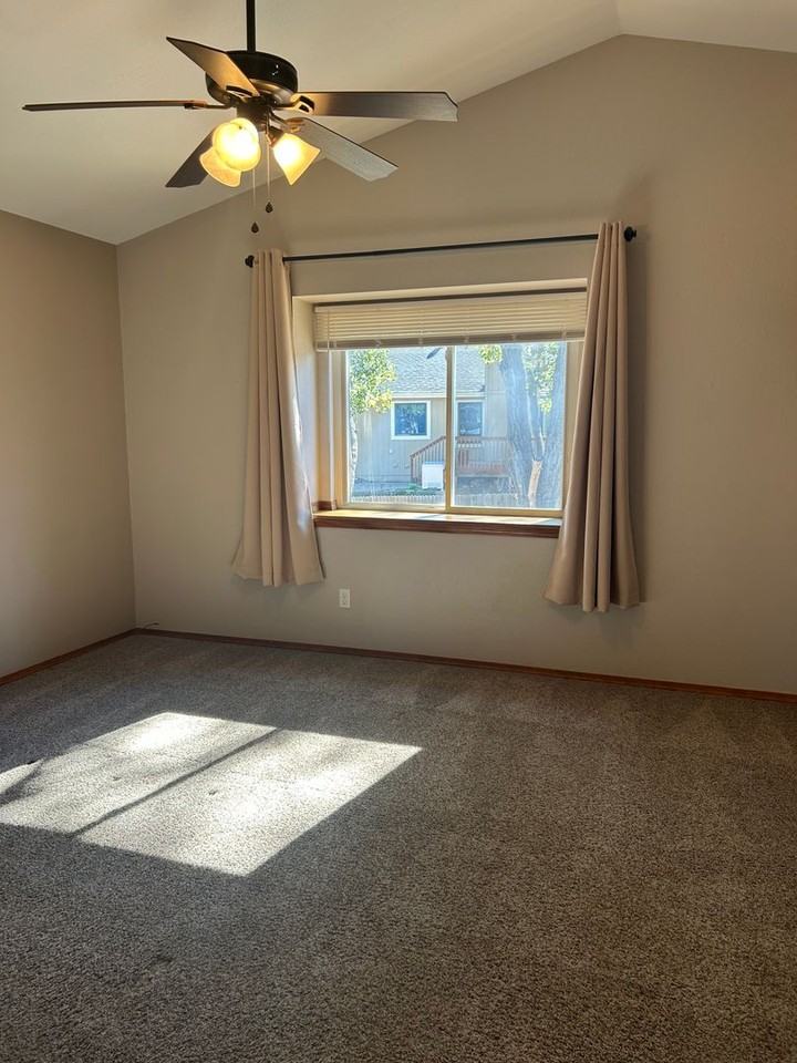 6165 Sailing Ct - Photo 6 of 25