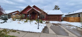 140 Thatch Wood Ln - Photo 1 of 1