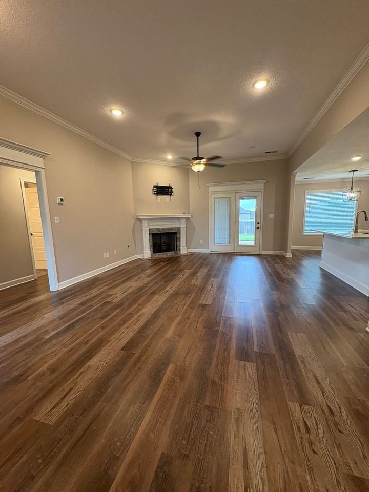 145 Gatewick Dr - Photo 2 of 13