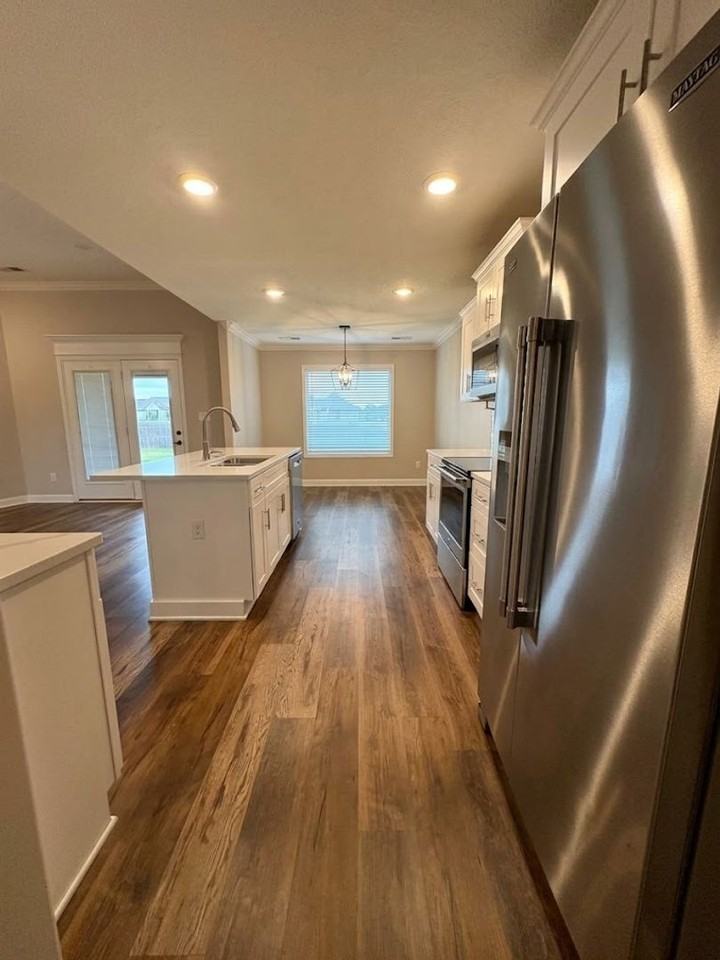 145 Gatewick Dr - Photo 5 of 13