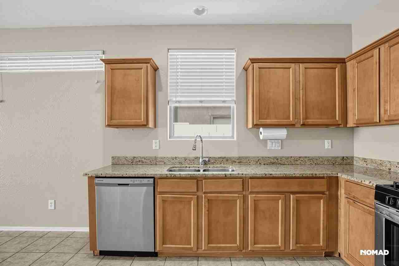 15216 15216 W Winward Ave - Photo 7 of 34