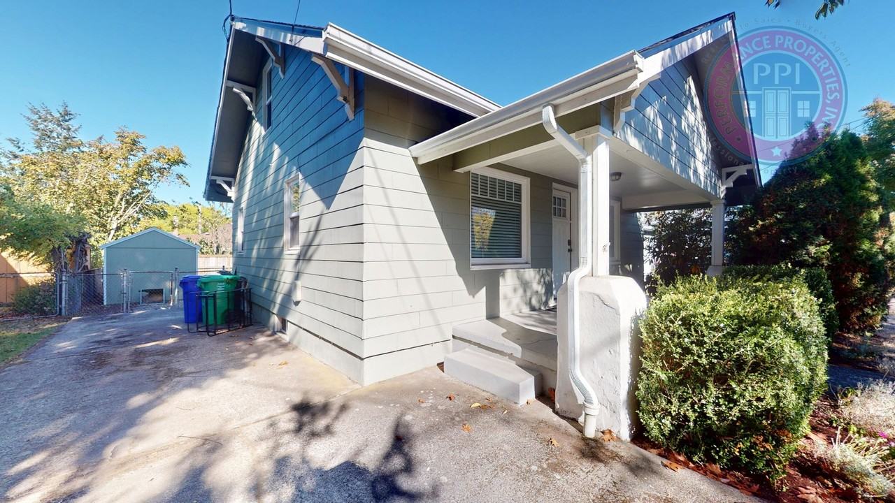 3115 N Terry St - Photo 2 of 32