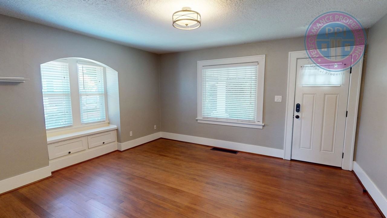 3115 N Terry St - Photo 6 of 32