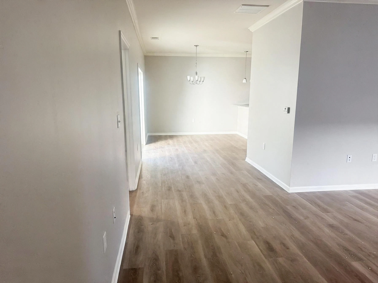1555 Rollesby Way - Photo 4 of 33