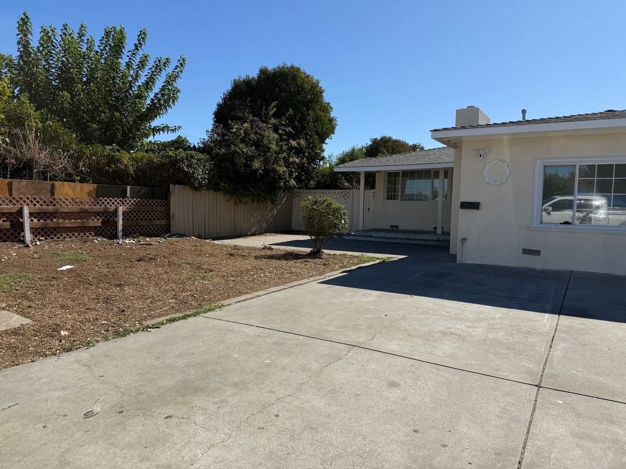 1934 Lavonne Ave - Photo 3 of 18