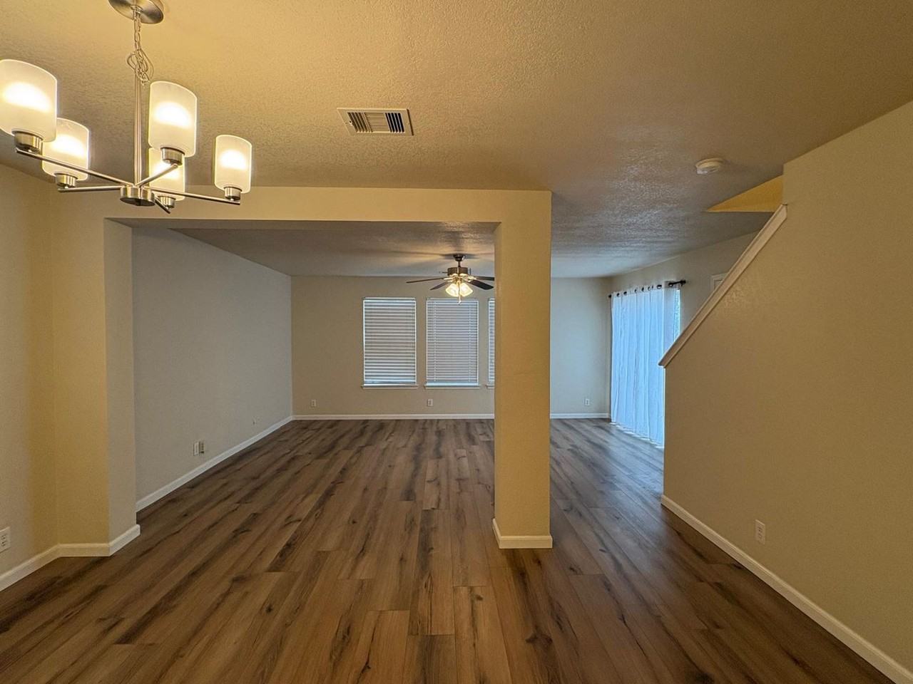 4915 Bear Wood - Photo 3 of 23