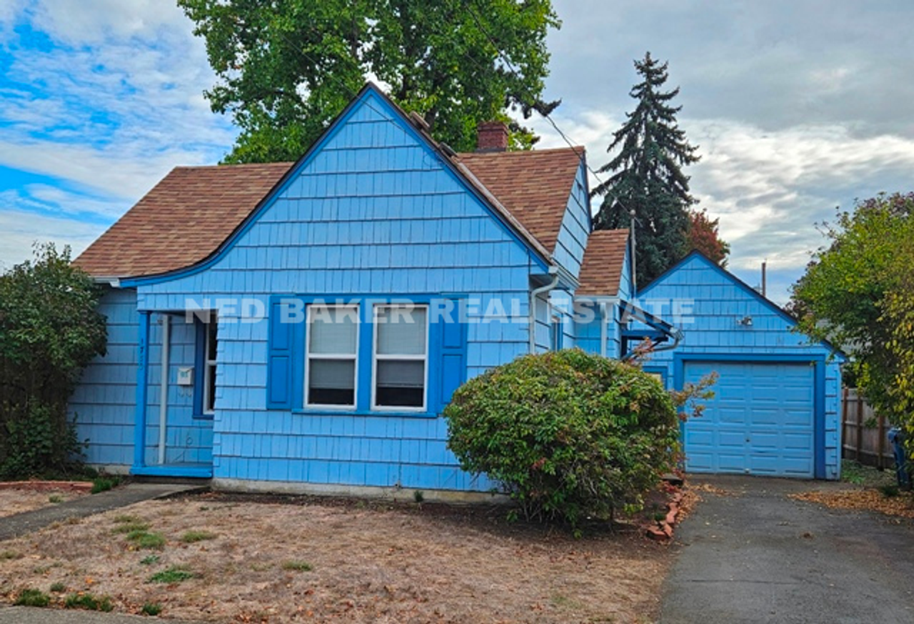 1730 Capitol St Se