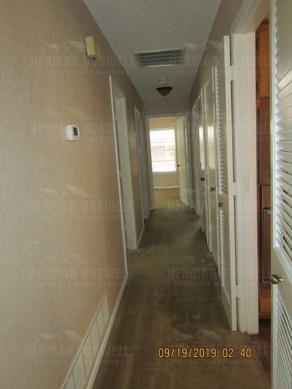 4918 Ridgeline Dr - Photo 3 of 19