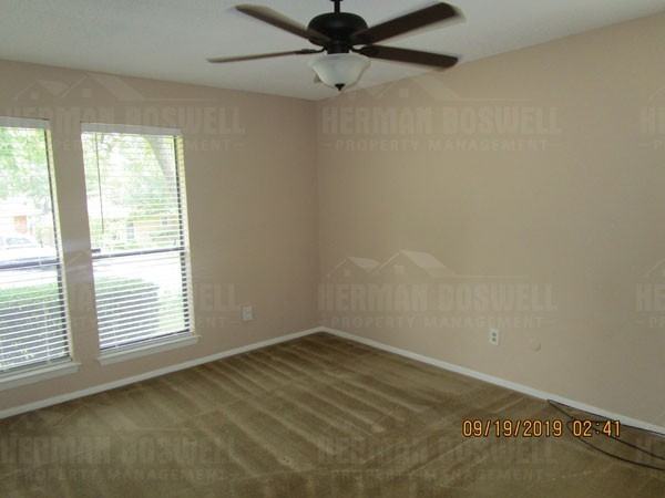 4918 Ridgeline Dr - Photo 5 of 19