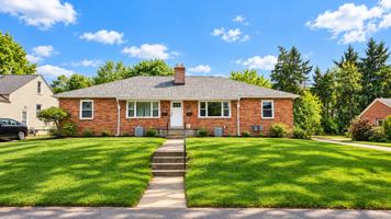 featured image of 807 Arlington Ave