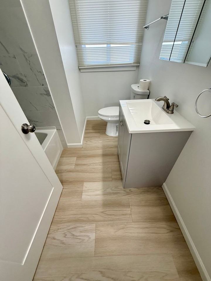 8420 1/2 S Tacoma Way #1 - Photo 5 of 12