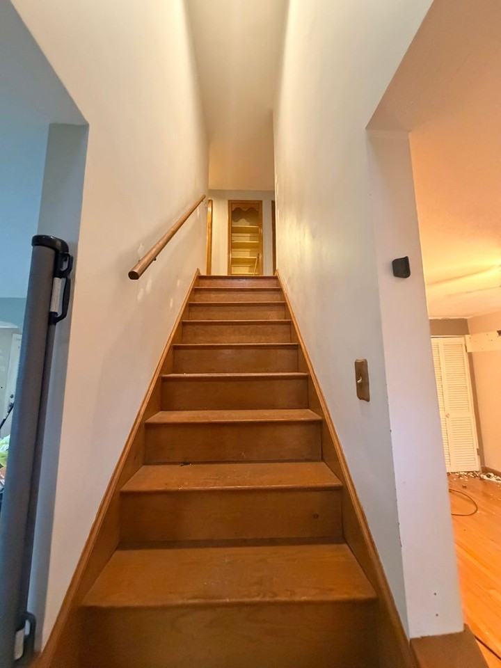 76 Electric St - Photo 6 of 12