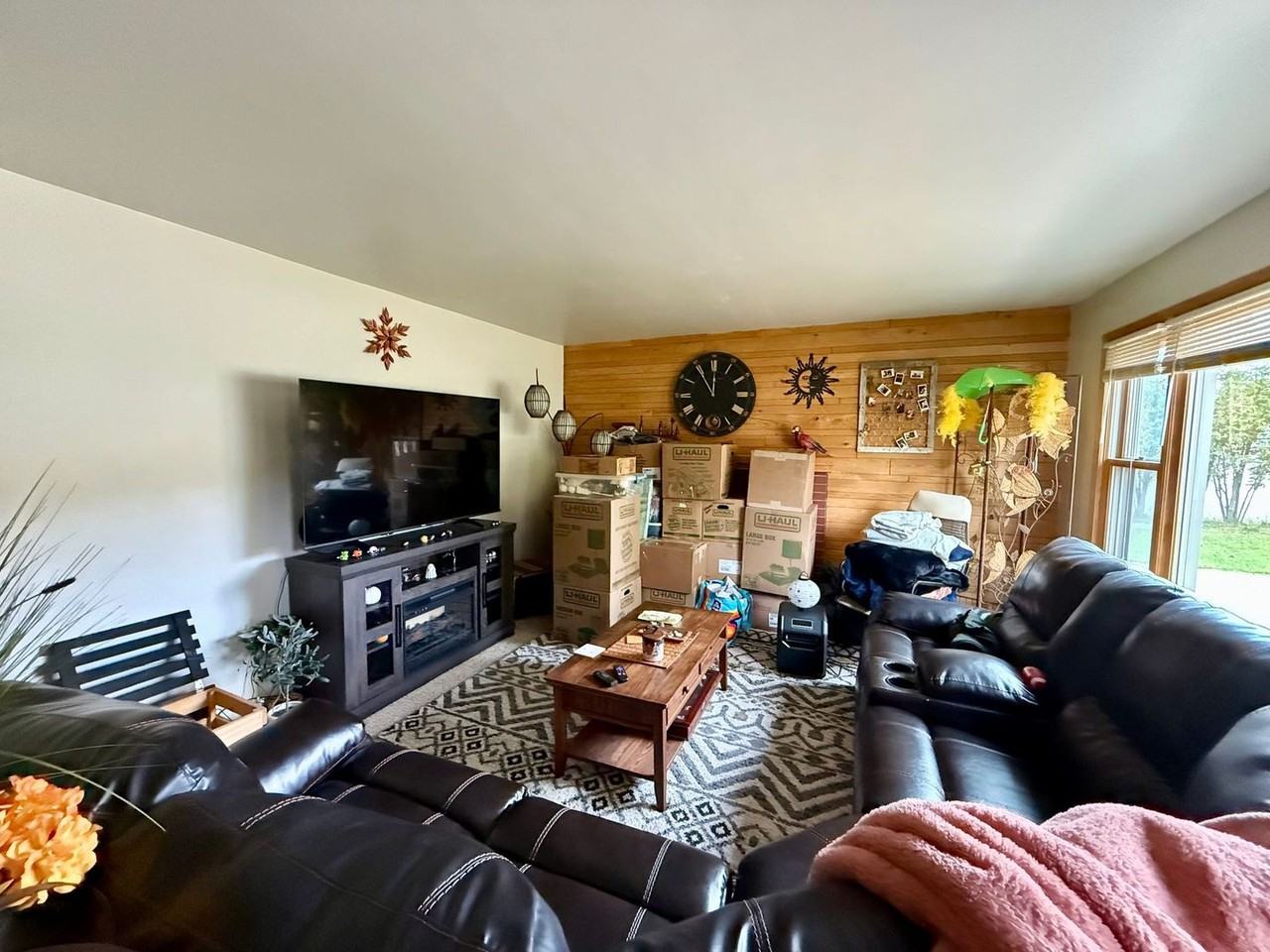 152025 Robin Ln - Photo 7 of 14