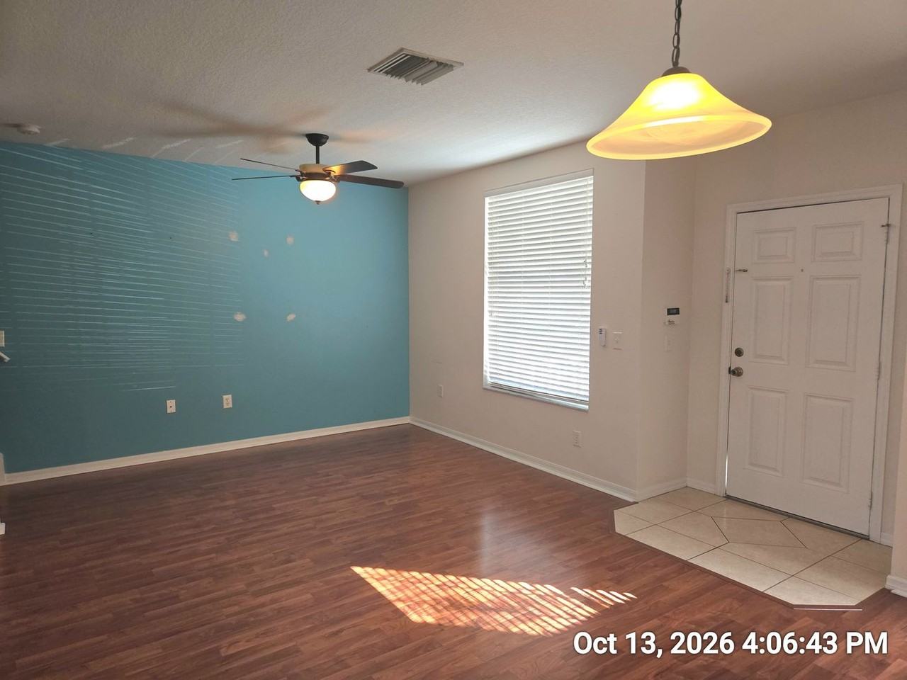 1420 Blue Magnolia Rd - Photo 4 of 18