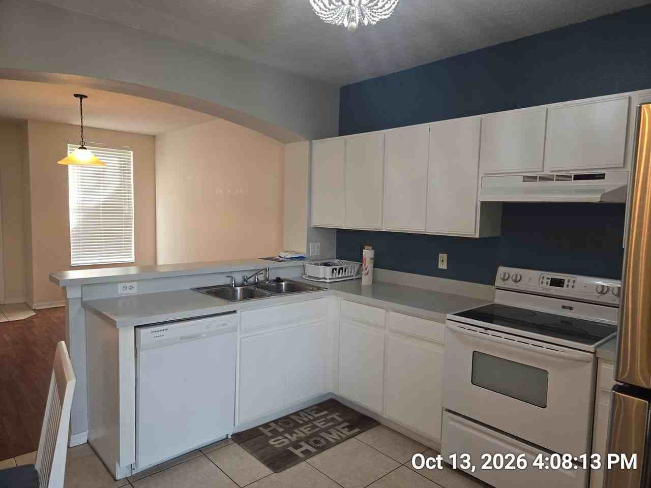 1420 Blue Magnolia Rd - Photo 5 of 18