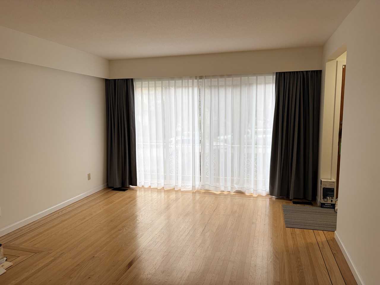 7658 Osler Street - Photo 2 of 23
