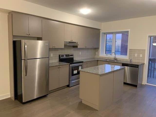 87 William Duncan Rd - Photo 2 of 18