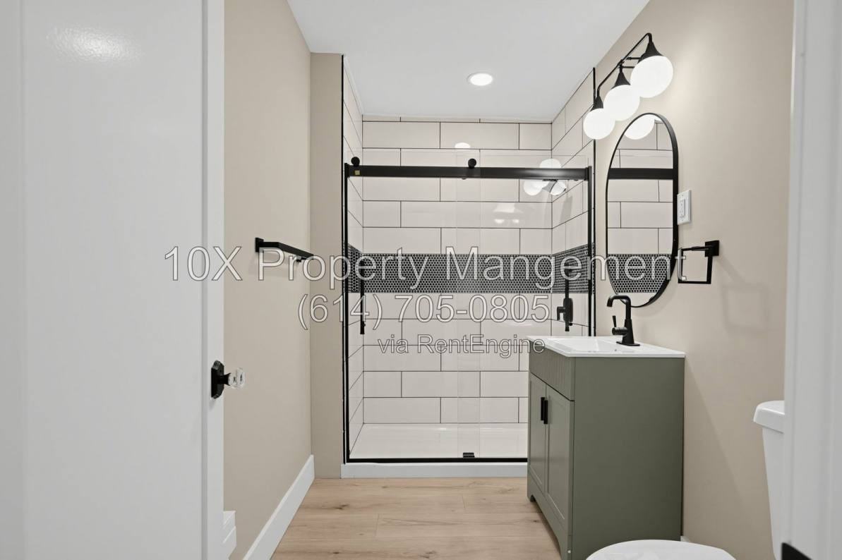 248 Lexington Ave #3 - Photo 4 of 16