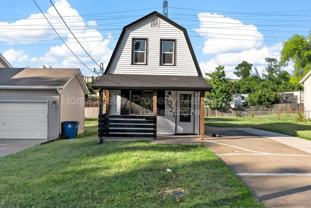 7021 Robbins Ave - Photo 1 of 1