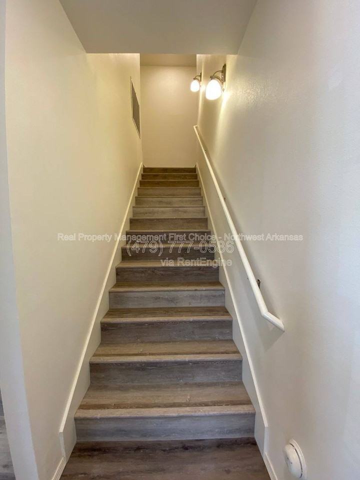 916 S Amarillo Ave #1 - Photo 6 of 20