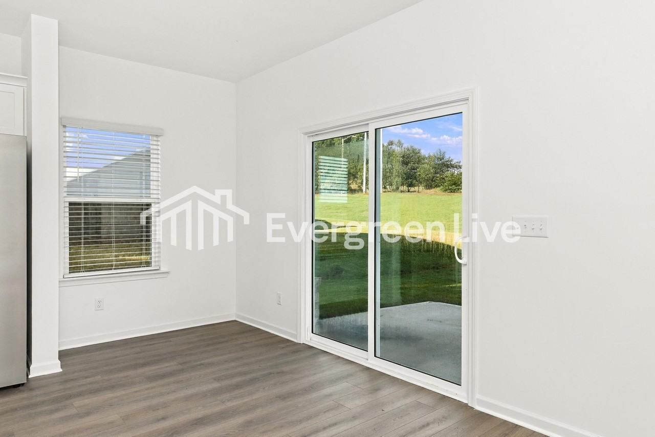 1223 Leyland Pass - Photo 4 of 15