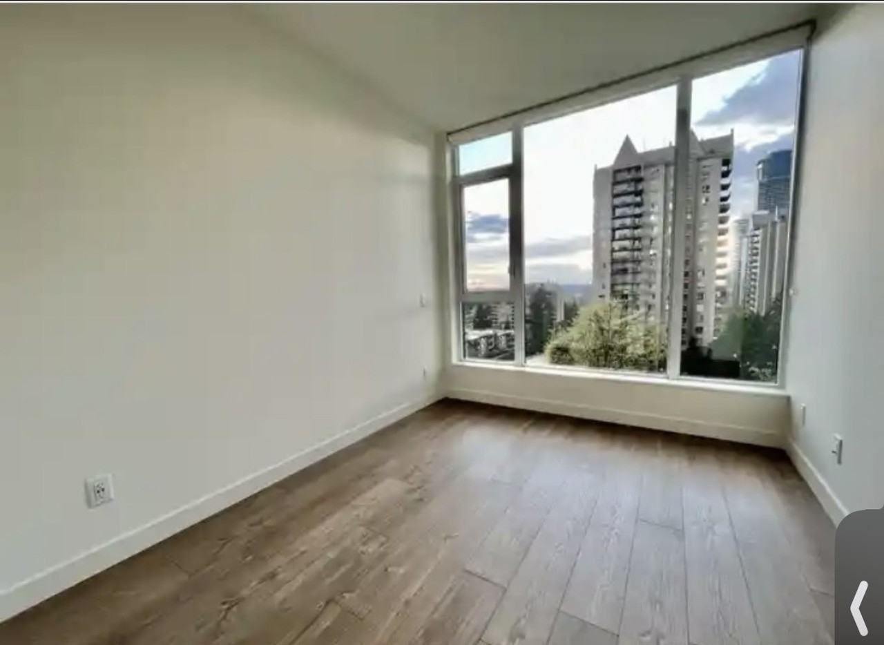 585 Austin Avenue #9xx - Photo 6 of 9