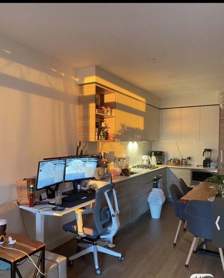 585 Austin Avenue #9xx - Photo 3 of 9