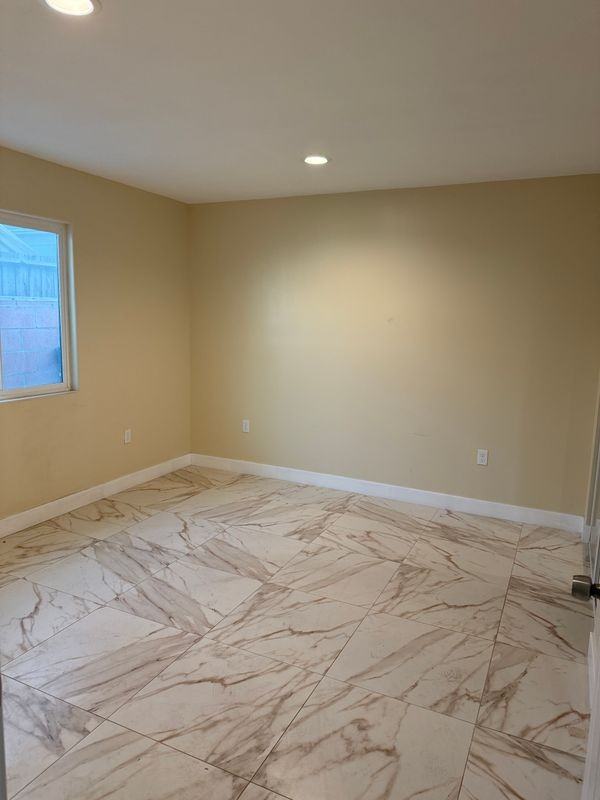 350 E Home St - Photo 6 of 8