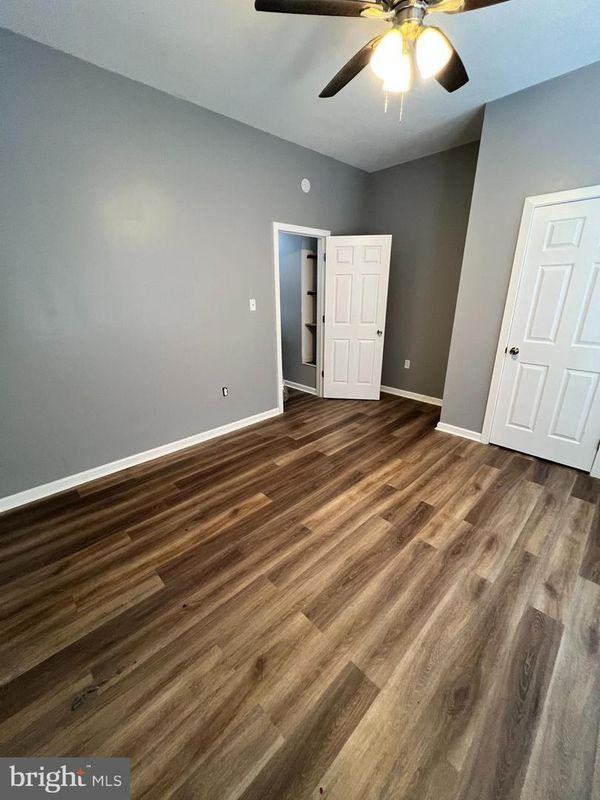 1811 N 54th St - Photo 5 of 11
