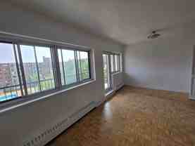 406 Crepeau - Photo 1 of 1