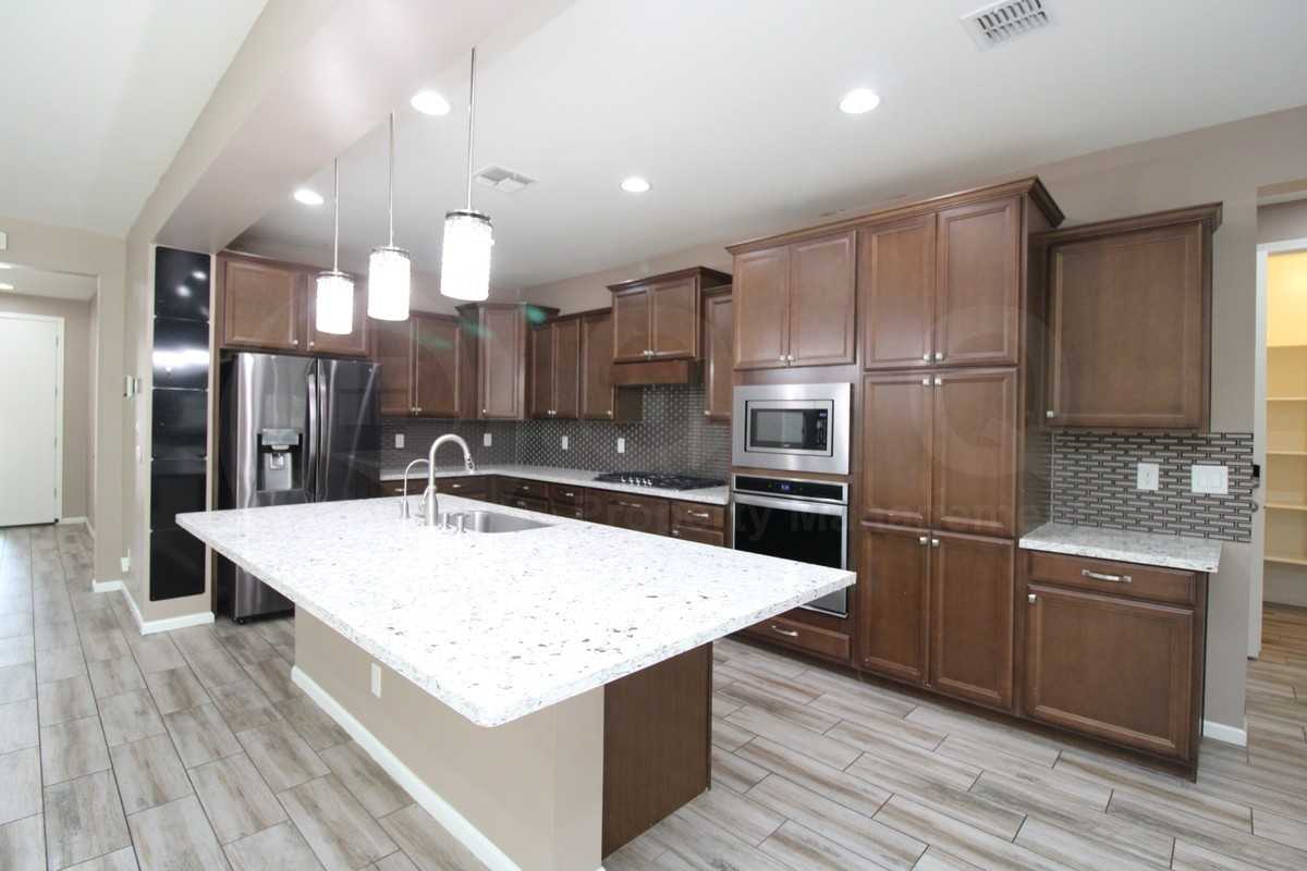 3080 S Jasmine Dr - Photo 6 of 41
