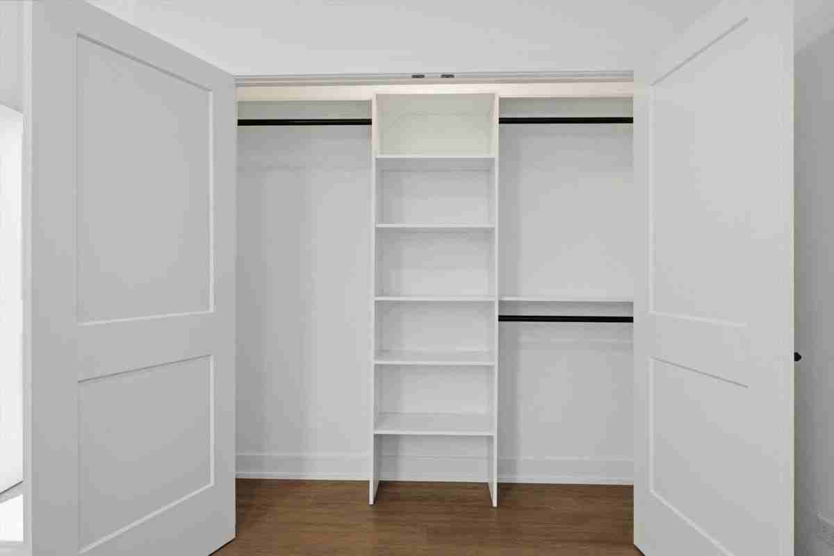 2931 W Washington Blvd #3 - Photo 5 of 12