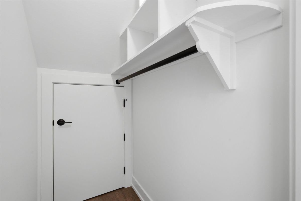 2931 W Washington Blvd #3 - Photo 6 of 12