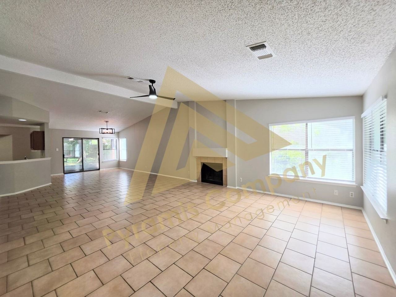 3315 Falcon Grove Dr - Photo 3 of 26