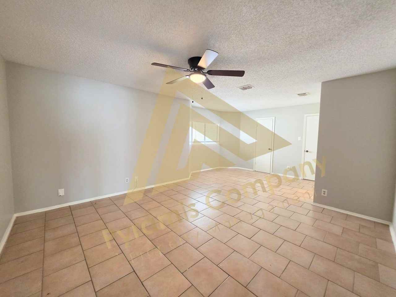 3315 Falcon Grove Dr - Photo 4 of 26