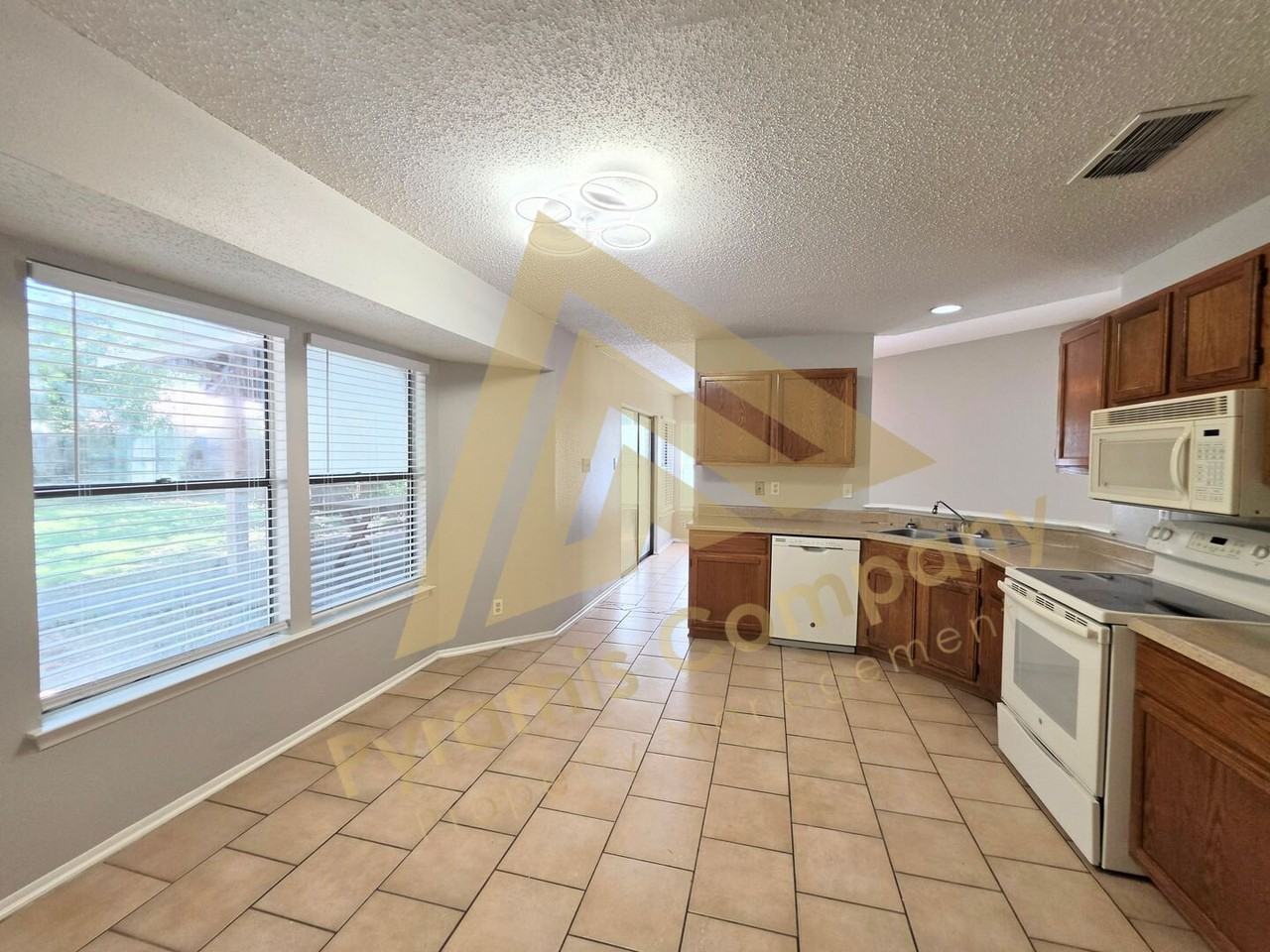 3315 Falcon Grove Dr - Photo 7 of 26