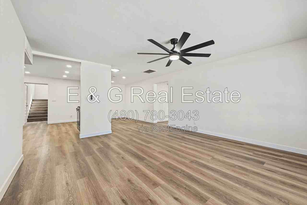 1309 W 7th Pl - Photo 3 of 43