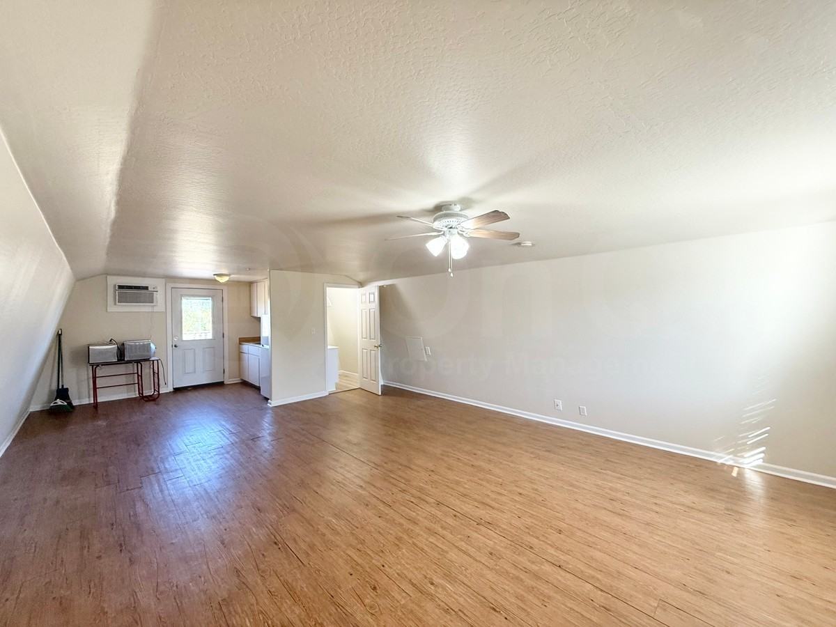 510 E Williams Field Rd #3 - Photo 7 of 10