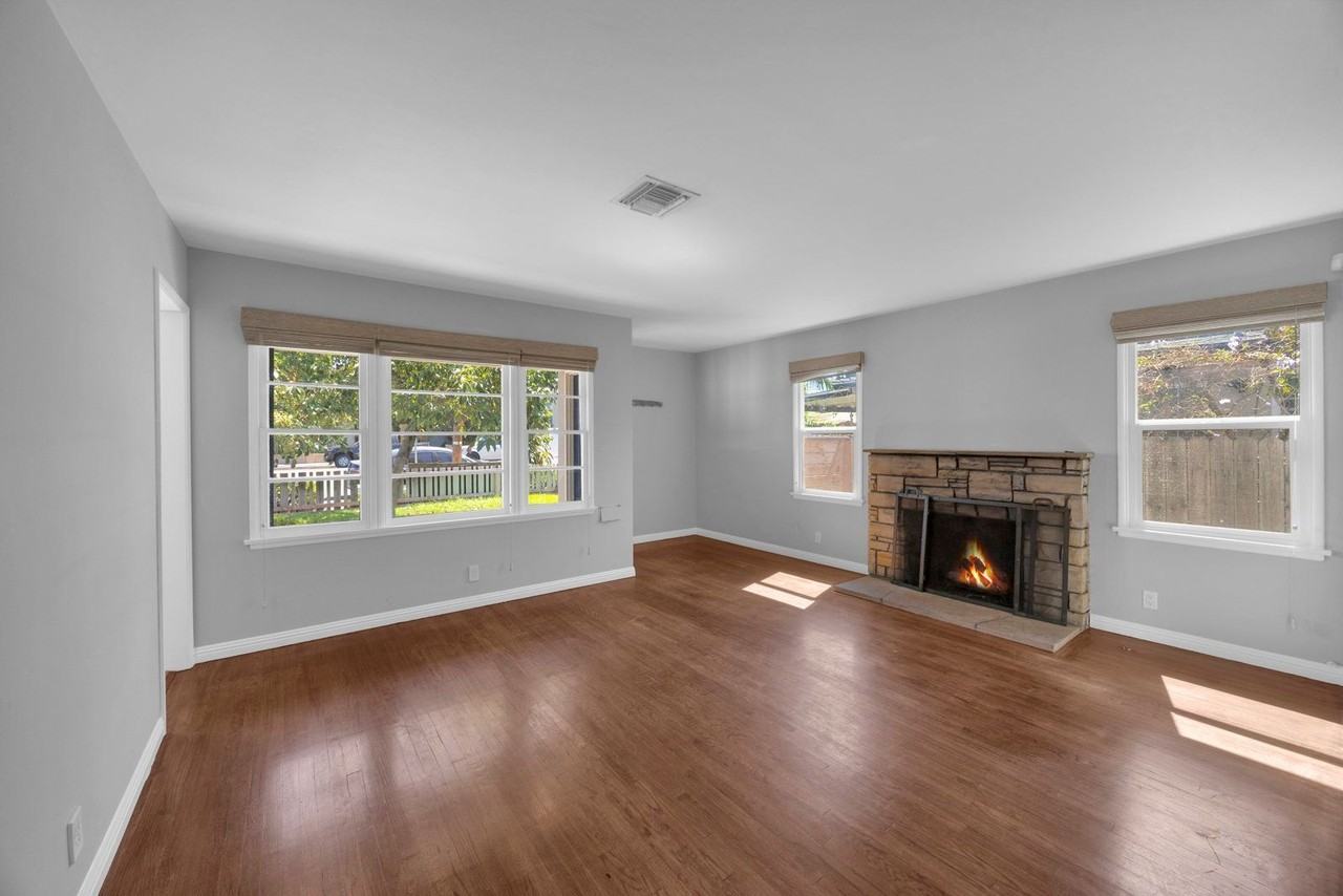 456 N Batavia St #SH - Photo 4 of 27
