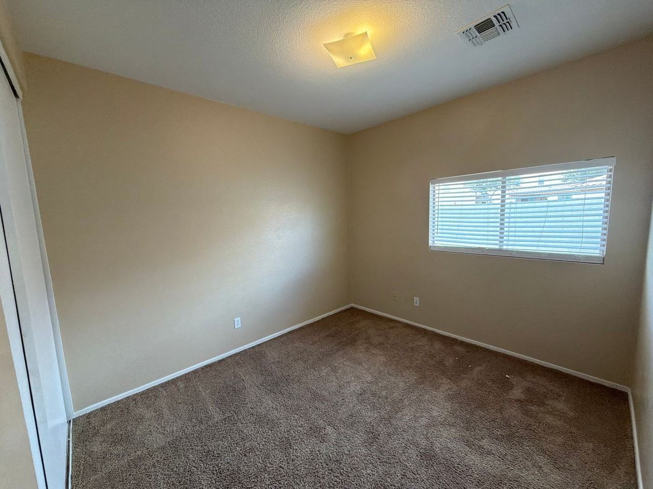11566 N 154th Ln - Photo 6 of 14