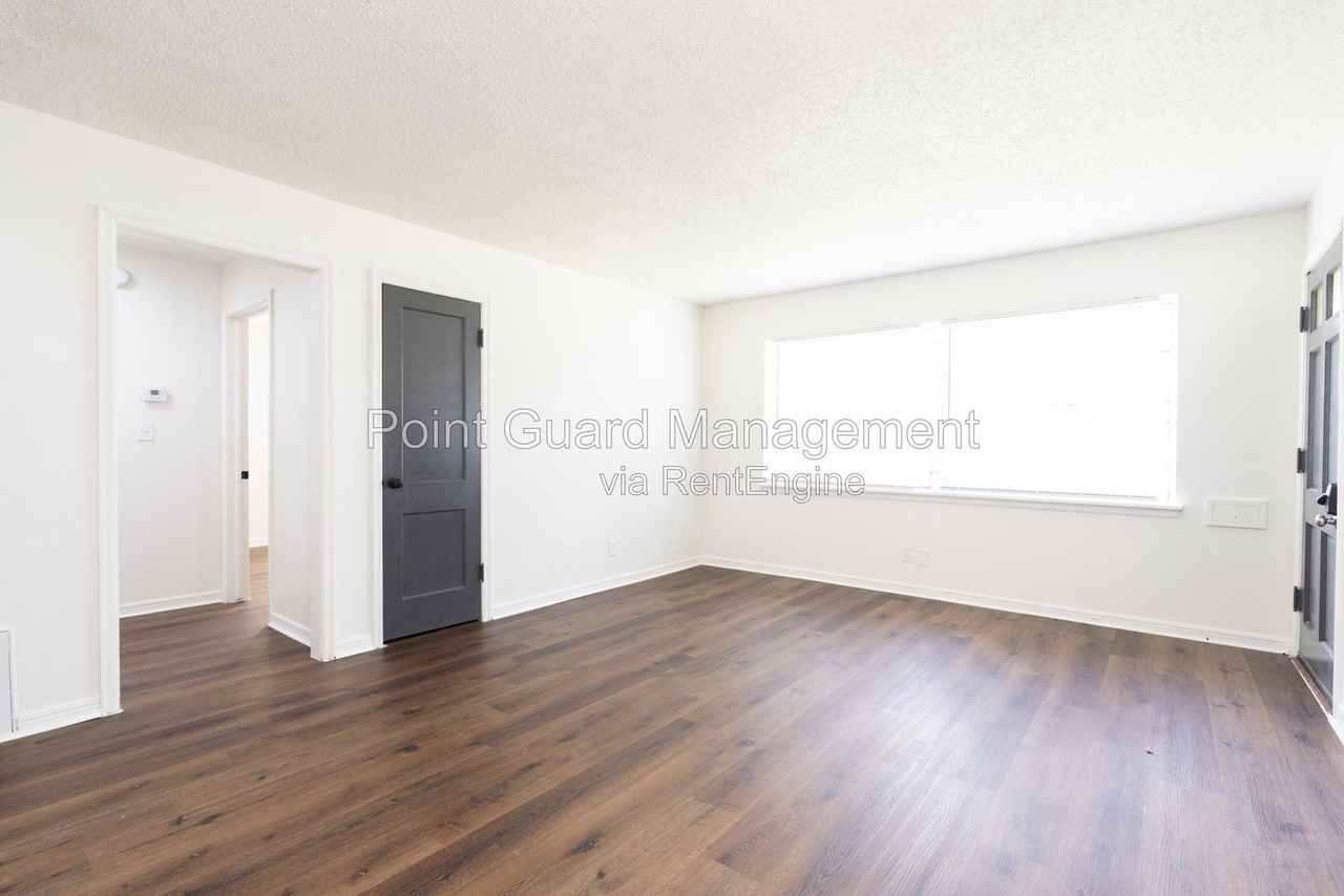 624 S Woodlawn Blvd - Photo 4 of 22