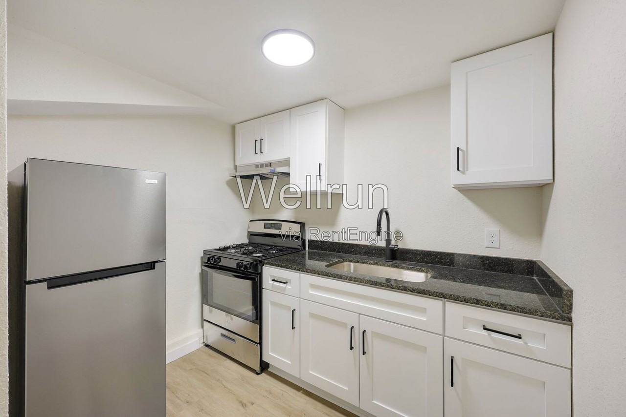 604 Oakdale Ave #3 - Photo 5 of 20