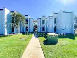 featured image of 2401 Yorkstown Dr #221