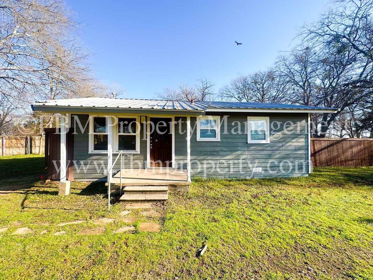 200 Dunlap - Photo 2 of 20