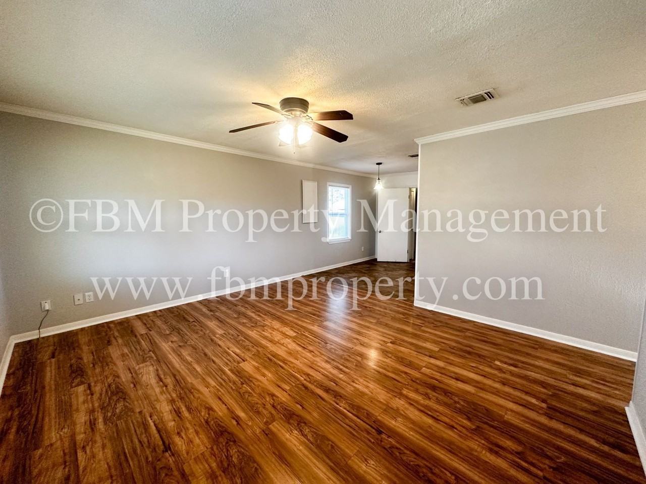 200 Dunlap - Photo 4 of 20