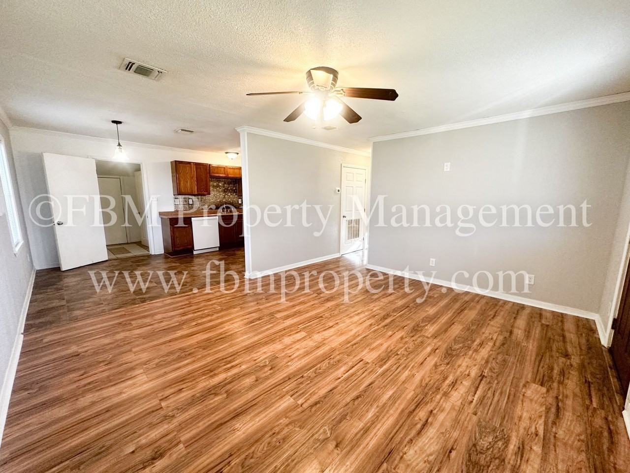200 Dunlap - Photo 5 of 20