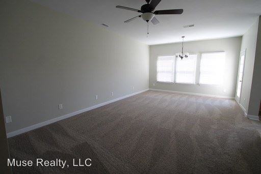 4613 Emily Pl - Photo 3 of 5